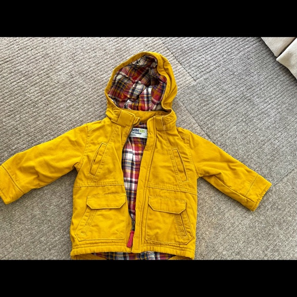 Baby Boy 12-18 Month Bundle of Clothes - Picture 3 of 9